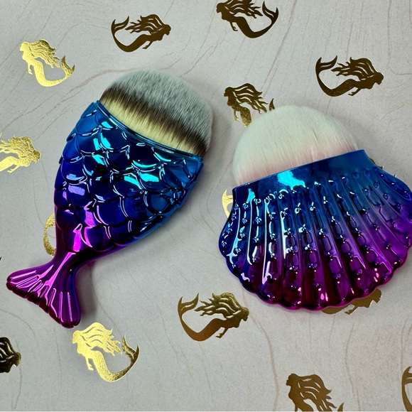 NEW Contour, foundation , blending mermaid 2pc. make up brush set. PRICE FIRM - Picture 10 of 15